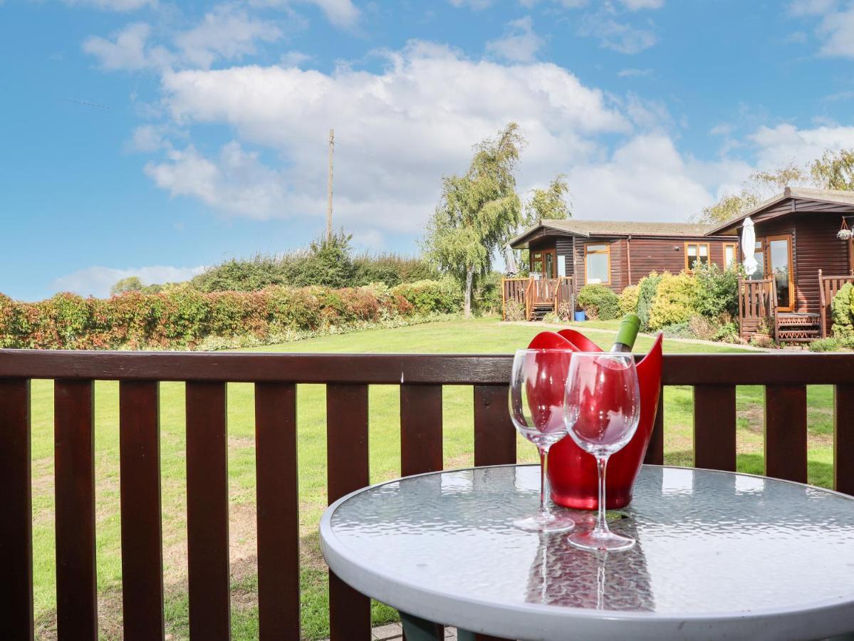 Lodge Two, Country View Park Faversham Exterior foto
